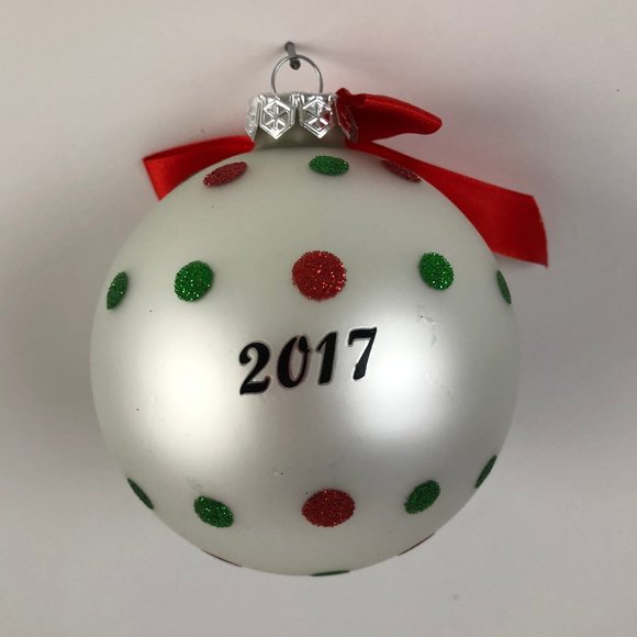 Ornament Baby's 1st Christmas 2017 Glass Ball Red - Picture 2 of 4